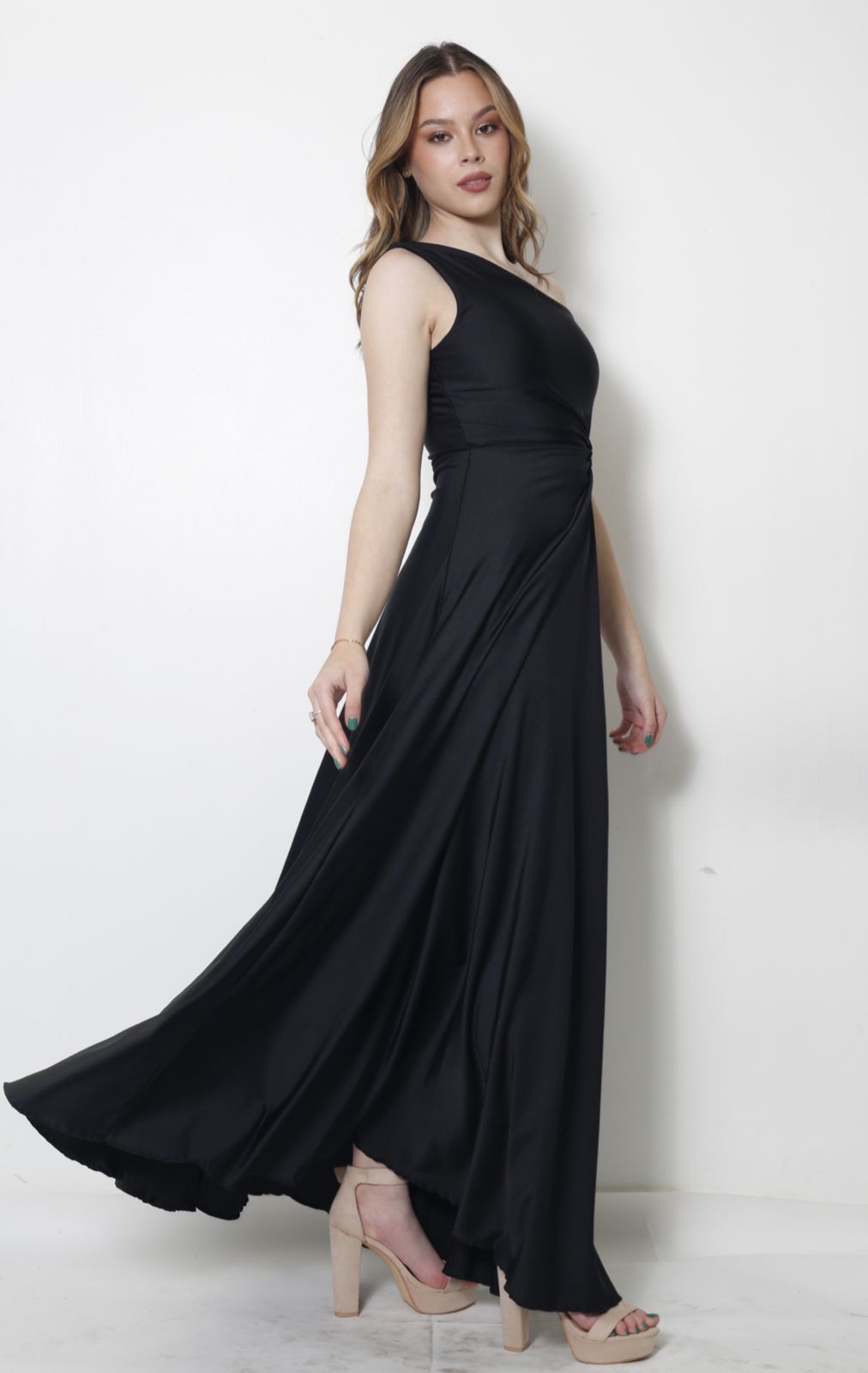 MAXI VESTIDO XIMENA NEGRO