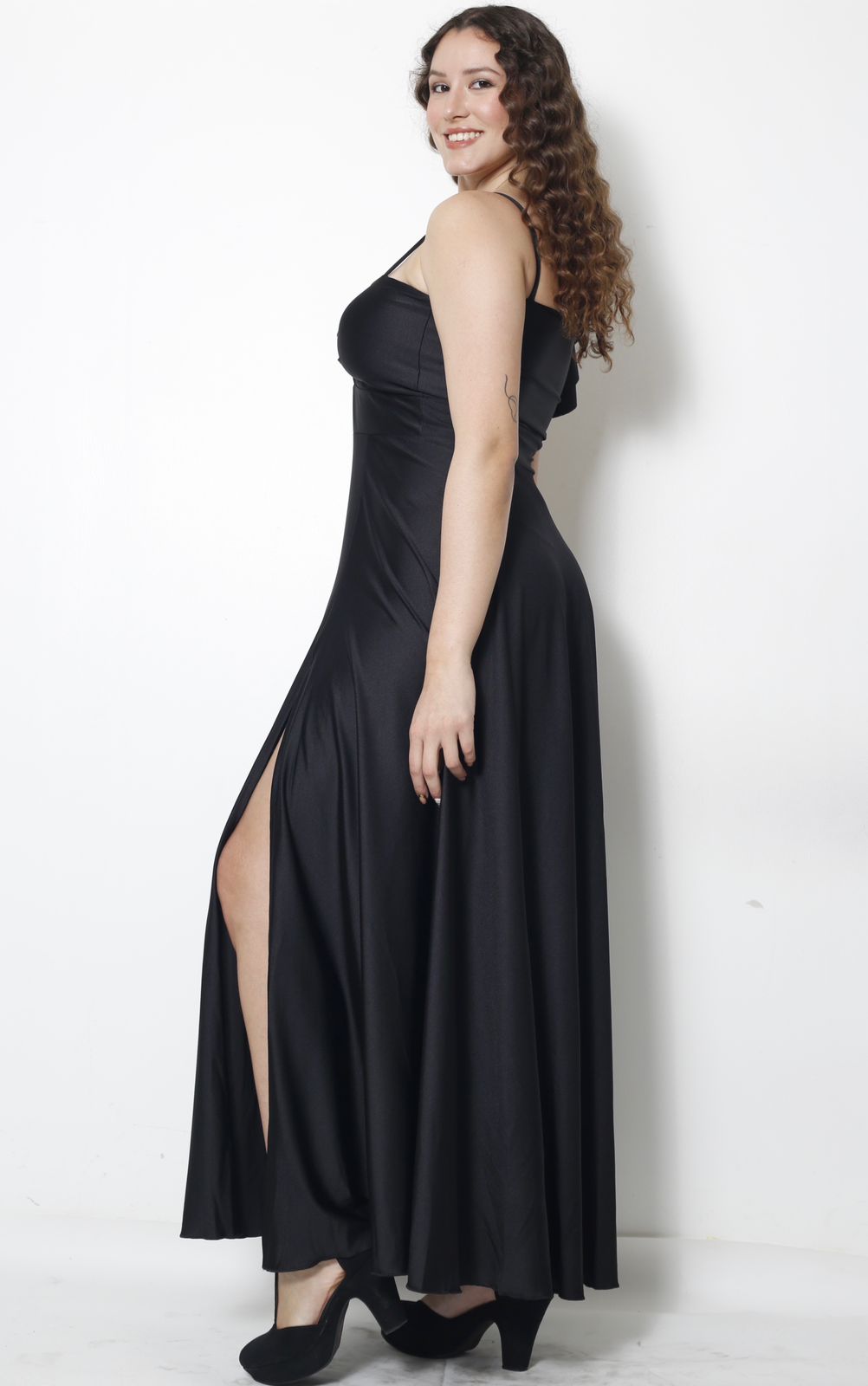 MAXI VESTIDO ANTONELA NEGRO